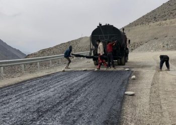 जोमसोम–कागबेनी सडक कालोपत्र गरिँदै