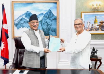 बूढीगण्डकी कोरिडोर आयोजनाको निर्माण सुरु गर्न माग राख्दै प्रधानमन्त्रीलाई ज्ञापन पत्र