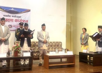 मन्त्री बने फणिन्द्र