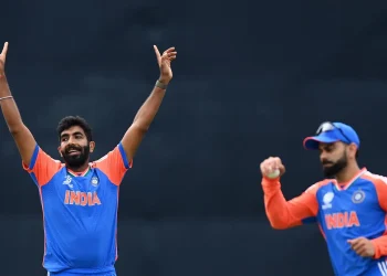 आयरल्यान्डविरुद्ध भारत ८ विकेटले विजयी