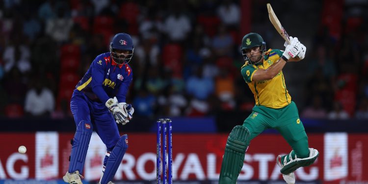 दक्षिण अफ्रिकासँग नेपाल १ रनले पराजित, विश्वकपबाट बाहिरियो