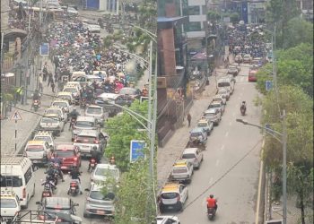 मजदुरहरूको आन्दोलनपछि सरकारी पेट्रोल पम्पमा भीड