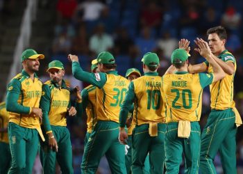 दक्षिण अफ्रिका टी-२० विश्वकपको फाइनलमा