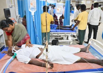 तमिलनाडुमा विषाक्त रक्सी खाँदा ३४ जनाको मृत्यु, सय बढी अस्पताल भर्ना