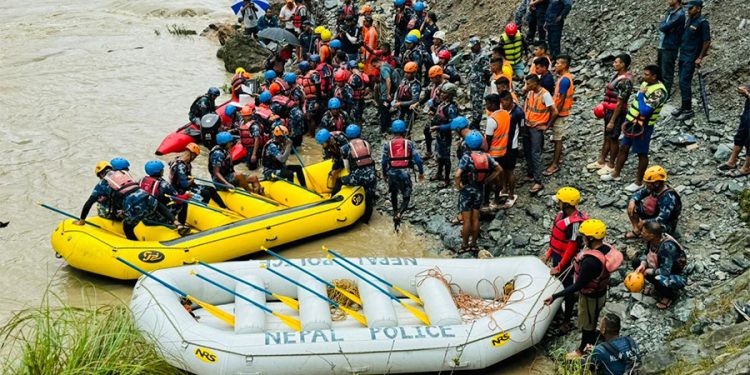 त्रिशूलीमा बेपत्ता दुई बस र यात्रु खोज्न भारतीय उद्धार टोली पनि परिचालन