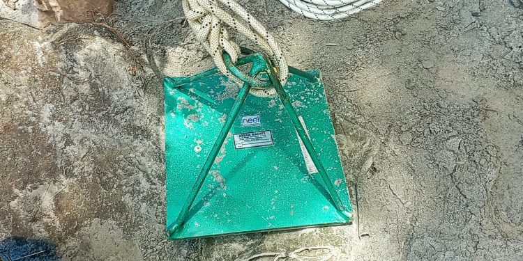 त्रिशूलीमा हराएको १९ किलोको चुम्बक भेटियो