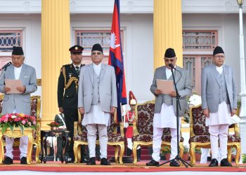 प्रधानमन्त्री ओलीले लिए शपथ