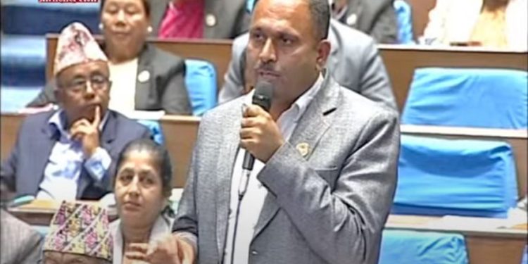 कसैले माग्दैमा प्रधानमन्त्रीको राजीनामा आउँदैनः सांसद दाहाल