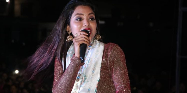 शान्तिश्री परियार भन्छिन्, ‘आउँदा दिनमा छनोट गरेर गाउनेछु’(वक्तव्यसहित)