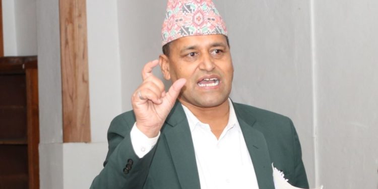 सप्ताहव्यापी रुपमा सामुदायिक वन दिवस मनाइँदै(विज्ञप्तिसहित)