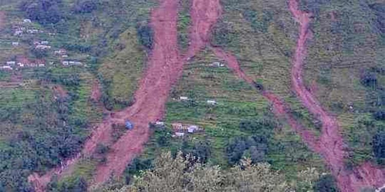 रामेछापमा पहिरो : ८ बेपत्ता, २ को शव फेला, एक बालकको जिवितै उद्धार