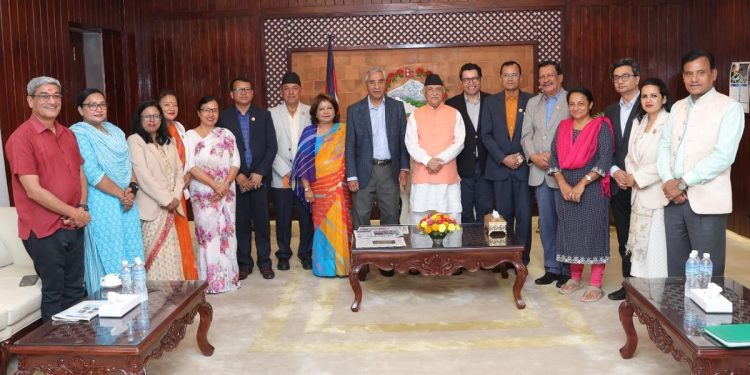 कांग्रेस सांसदद्वारा हवाई सुरक्षाबारे प्रधानमन्त्री ओलीसँग छलफल