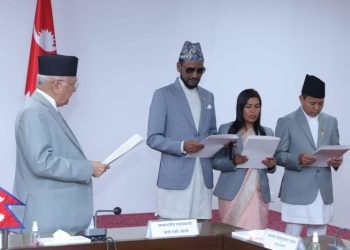 तीन राज्यमन्त्रीले लिए शपथ