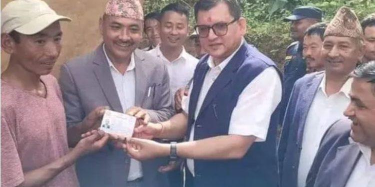 ‘हेर्ने कथा’ का प्रकाशलाई घरमै नागरिकता