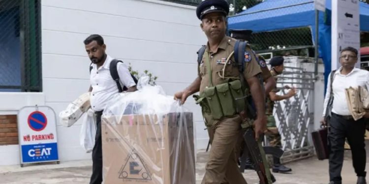 श्रीलंकामा सकियो मतदानः देशभर कर्फ्यु