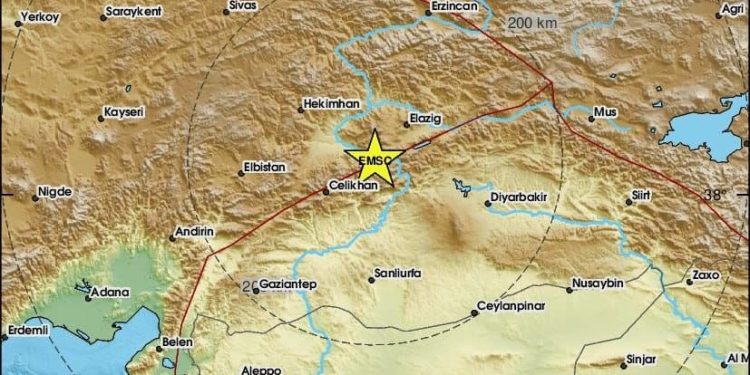 टर्कीमा ५.९ म्याग्निच्युडको भूकम्प