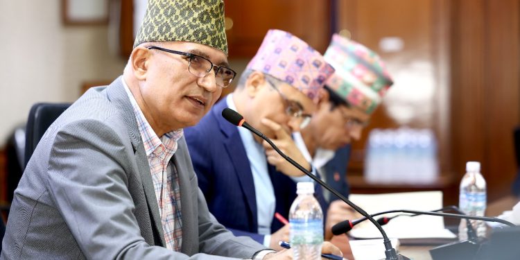 अर्थ मन्त्रालय व्यावसायिक र औद्योगिक वातावरण सिर्जनामा केन्द्रित हुने