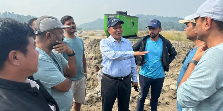 काबेली करिडोर प्रसारण लाइनको पुनर्निर्माण धमाधम, तिहारअघि सञ्चालनमा ल्याउने लक्ष्य