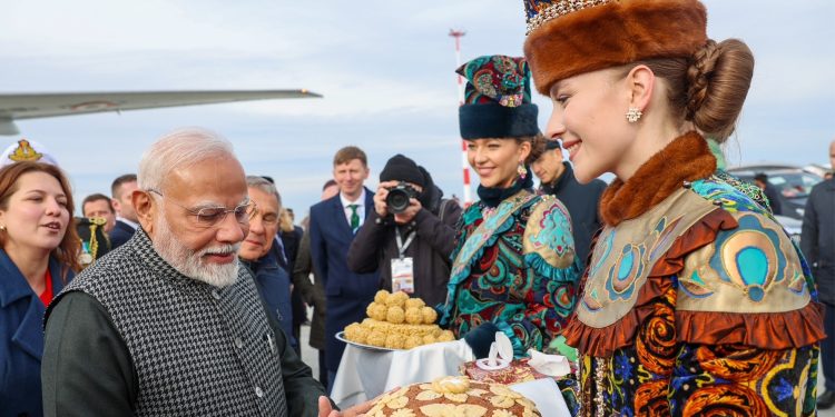 रुस पुगे मोदी