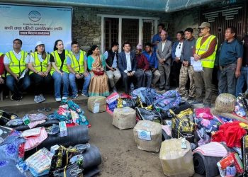 एनआरएनएद्वारा दक्षिणकाली र सिस्नेरीका बाढी तथा पहिरो प्रभावित १२० परिवारलाई राहत वितरण