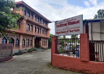 अब तारे होटलमा प्लास्टिकजन्य बोटल प्रयोग गर्न नपाइने