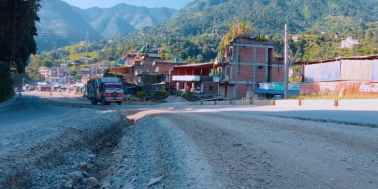 नागढुंगा सडक एक सातासम्म आंशिक बन्द