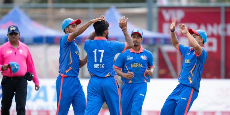 नेपालले अस्ट्रेलियालाई ११ रनले हरायो