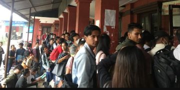 श्रम स्वीकृति लिएका नेपालीलाई भारतको बाटो हुँदै जाँदा एनओसी नचाहिने