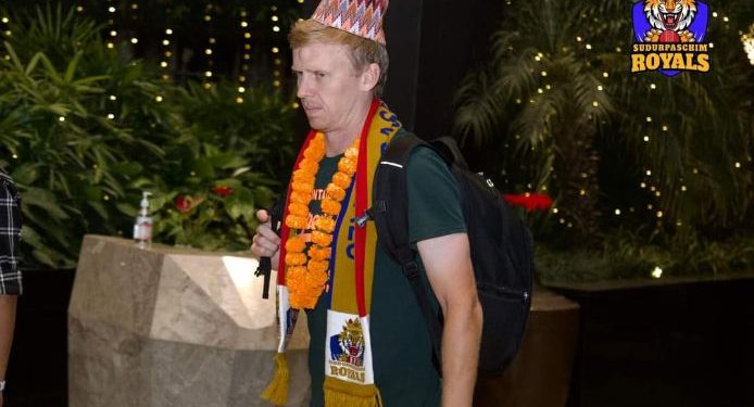 रोयल्सका विदेशी खेलाडी कुगेलेइन र जेब नेपालमा