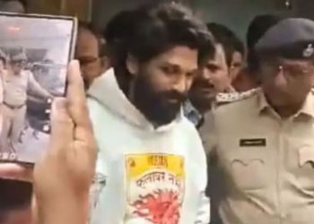 ‘पुष्पा’ अभिनेता अल्लु अर्जुन पक्राउ