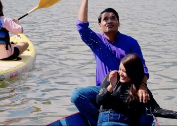 अस्मिताको ‘जाऊ हिँड पोखरा’ मा मुकुन्द र सरिताको रोमान्स ( भिडियो )