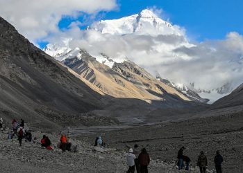 भूकम्पपछि चीनले बन्द गर्‍यो सगरमाथा क्षेत्र