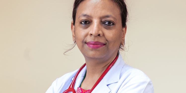 भर्खरै जन्मेको बच्चालाई कसरी हेरचाह गर्ने ?