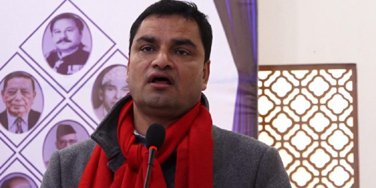 आगामी वर्षदेखि आँखा उपचारसँग जोडिने चश्माको भ्याट र भन्सार लिँदैनौँः स्वास्थ्यमन्त्री