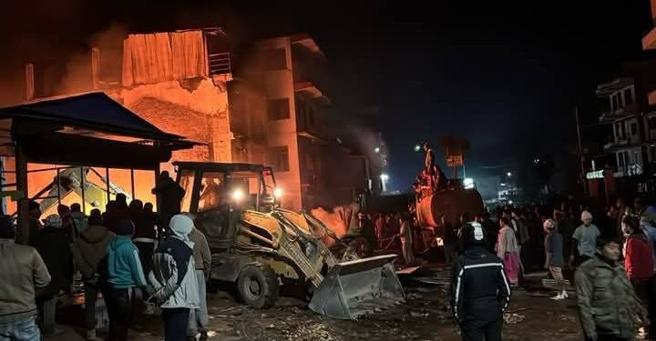 हलेसी आगलागी अपडेट : तीन घर ध्वस्त, करोडौंको क्षति