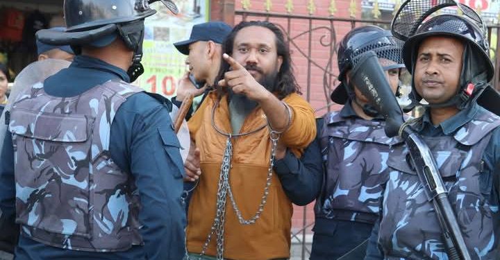 संसद भवन छिर्न खोज्दा दलित अभियन्ता खगेन्द्र सुनार पक्राउ