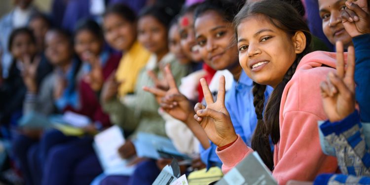 १३ लाख किशोरीले लगाए एचपीभी खोप