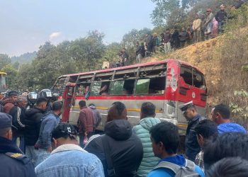 शंकरापुर स्कुल बस दुर्घटनाः ३ जनाको मृत्यु(विवरणसहित)