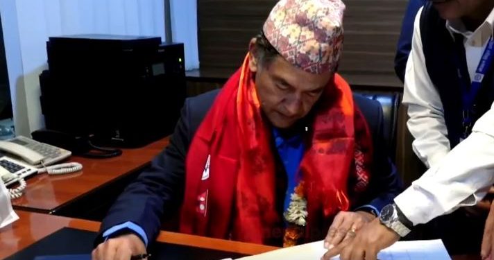 पदभार ग्रहण गर्दै शाक्यले भने–दुई हप्ताभित्र सकारात्मक नतिजा देखाउँछु