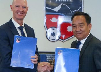 नेपाली पुरुष फुटबल टीमको मुख्य प्रशिक्षकमा म्याट रस नियुक्त