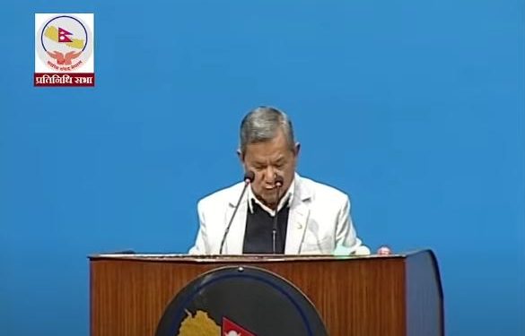 गैरआवसीय नेपालीलाई दोहोरो नागरिकता दिन सकिँदैनः सञ्चारमन्त्री