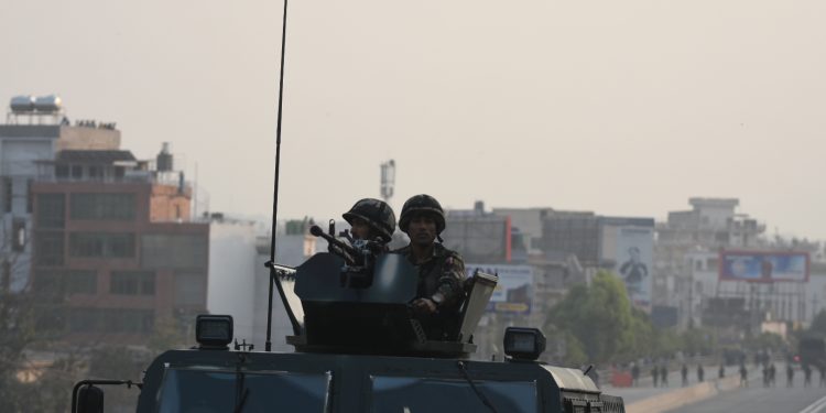 तीनकुने क्षेत्रमा सेना परिचालन