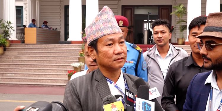 प्रधानमन्त्रीको काम नभएसम्म विश्वास लाग्दैनः साम्पाङ