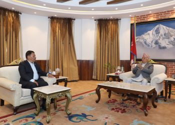 राष्ट्रपति र कार्यवाहक प्रधानमन्त्रीबीच शीतलनिवासमा भेटवार्ता