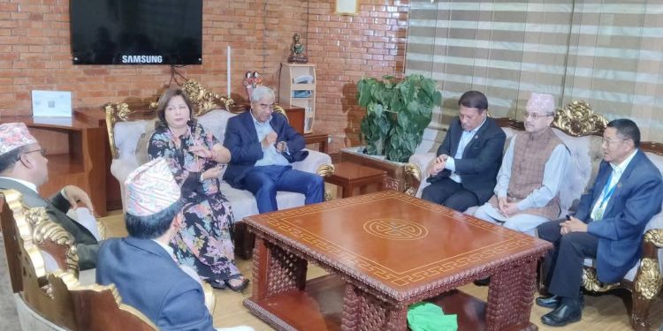 सत्ता समीकरणमा कुनै खटपट छैनः देउवा