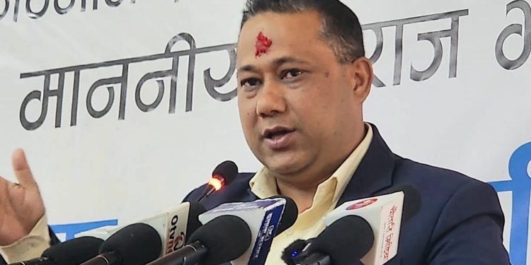 पूर्वमन्त्री शिशिर खनाल भन्छन्- सरकारले शिक्षा मन्त्रीलाई ‘बलिको बोको’ बनायो