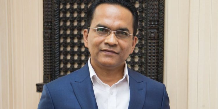 गभर्नर बन्न विश्व पौडेलले दिए सिफारिस समितिबाट राजीनामा