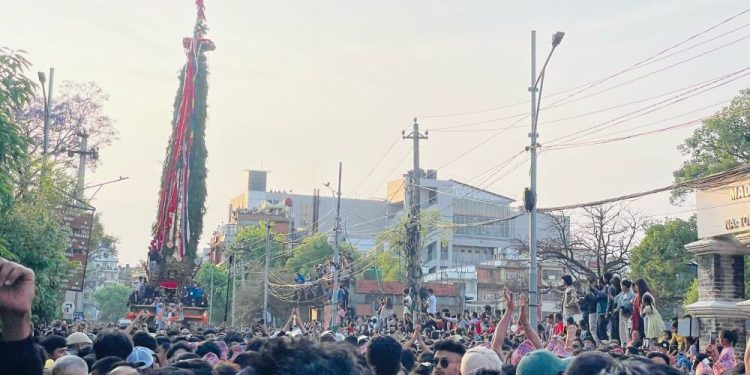रातो मच्छिन्द्रनाथको रथ यात्रा(फोटोफिचर)