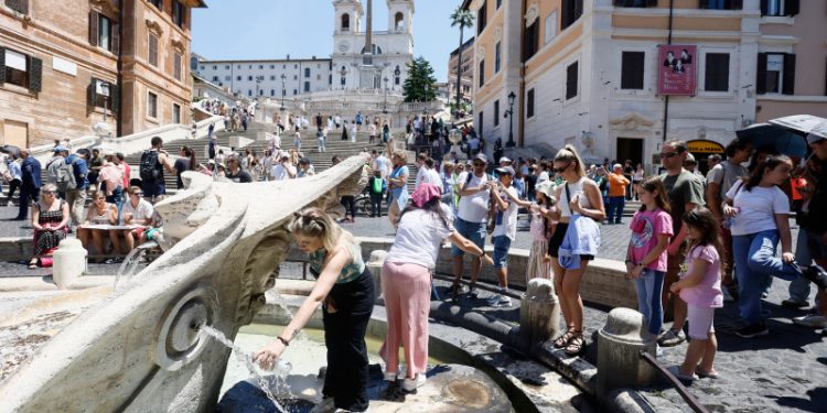 इटालीमा प्रचण्ड गर्मी, प्रमुख शहरहरूमा उच्च स्वास्थ्य सतर्कता जारी