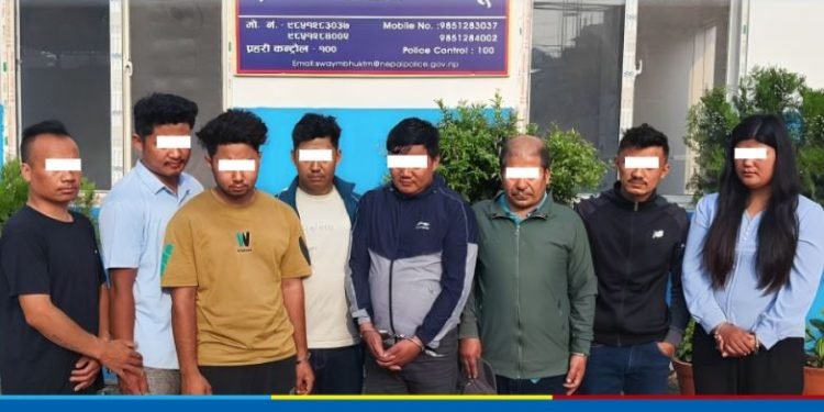 नागार्जुनमा जुवाको अखडा, आठ जुवाडे पक्राउ